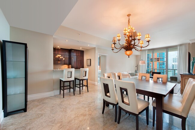 Photo - 50 South Pointe Dr Condo Unit # 2504
