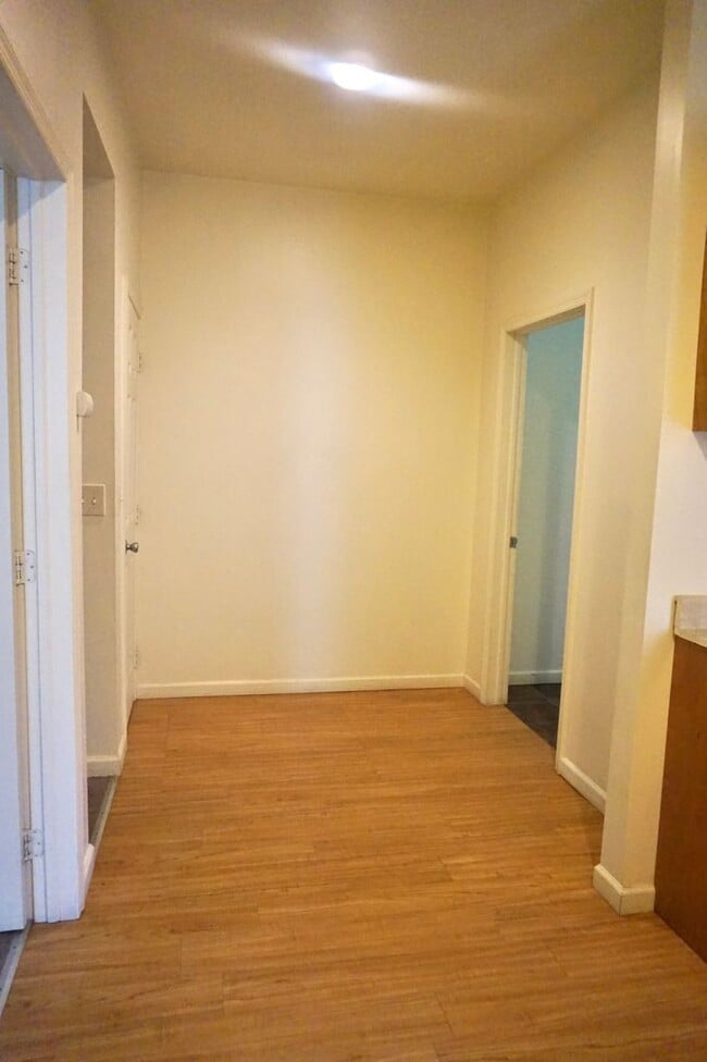 Photo - 39 Lehman St Unidad C