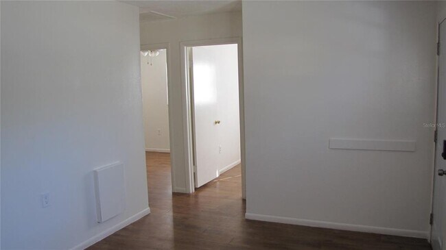 Photo - 10807 N 11th St