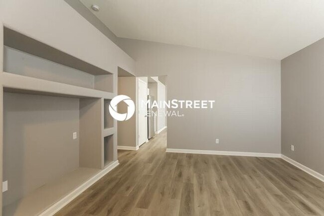 Photo - 3 Bedroom Pet-Friendly Home in Phoenix, AZ with Main Street Renewal