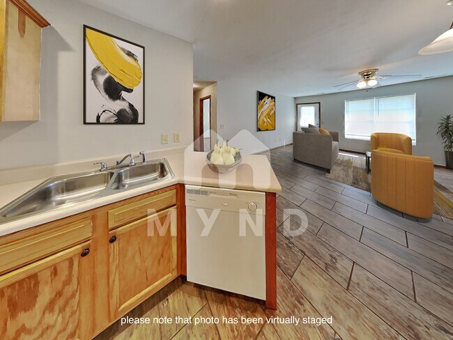 Photo - 1126 S Clifton Ave