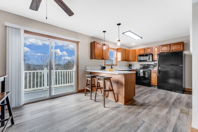 Photo - 6 Bakers Lndg