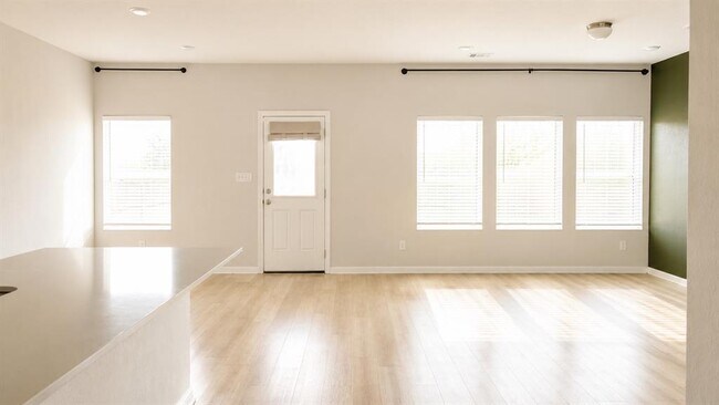 13108 Chapala Wy
