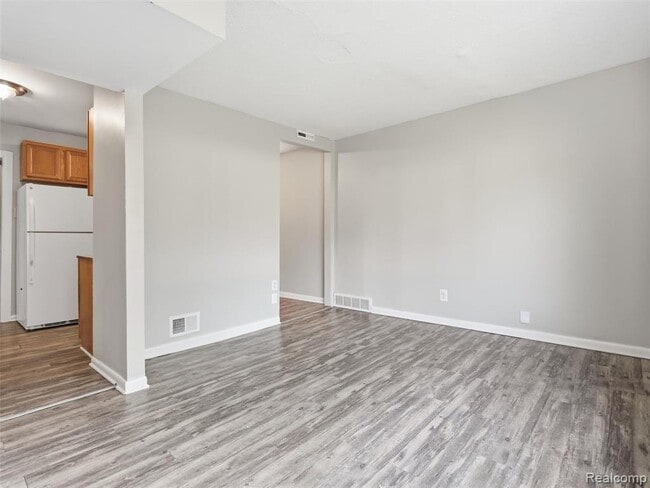 Photo - 1761 E Evelyn Ave