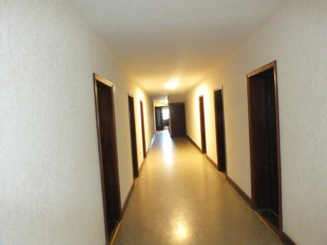 Photo - 124 N Jameson Ave