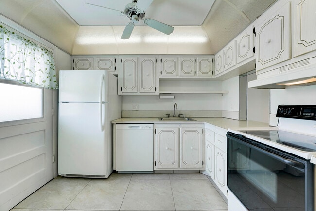 Photo - 6161 NW 2nd Ave Unit 520