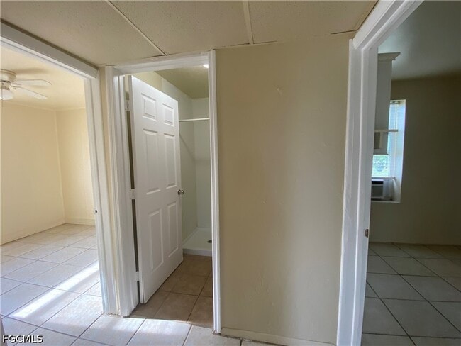 Building Photo - 8110 Howell Ave
