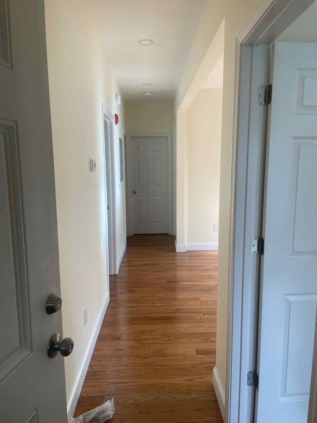 Photo - 6 Millet St Unit 3