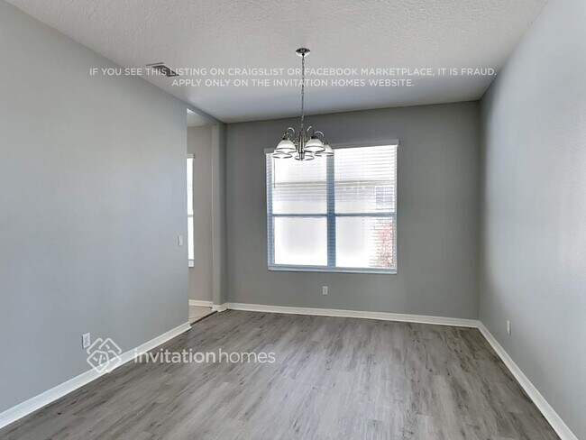 Photo - 3909 101st Ave E