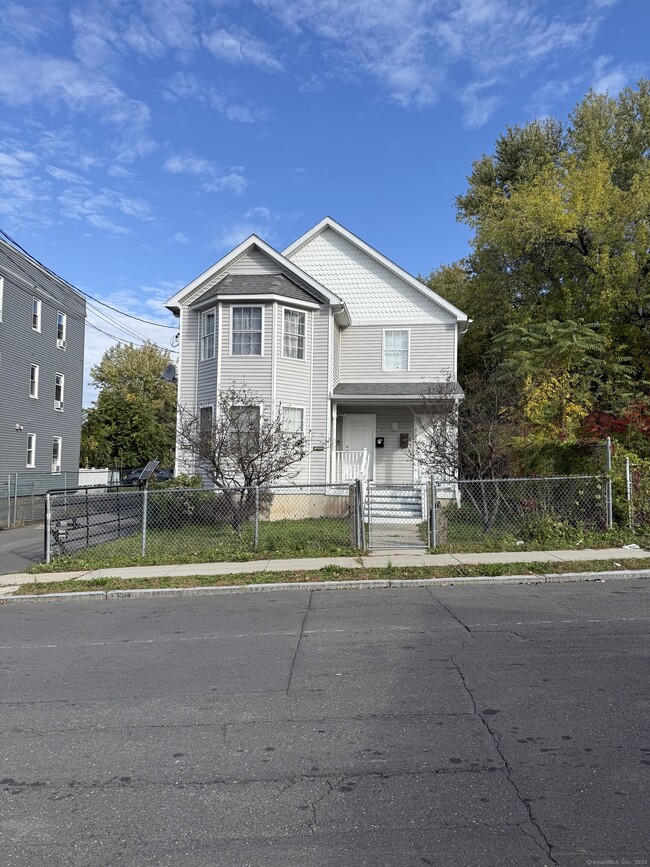 Photo - 12 Harbison Ave Unit 2nd Floor