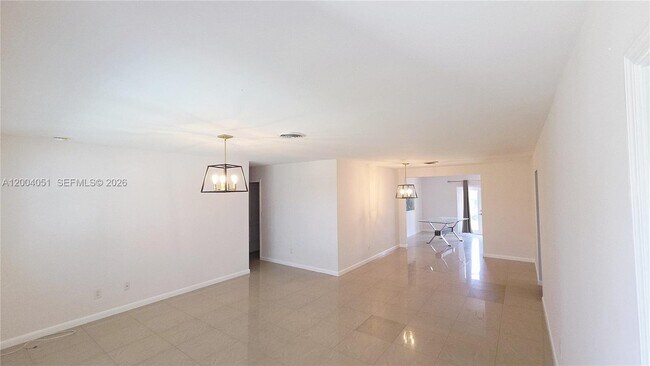 Photo - 670 NE 179th Terrace