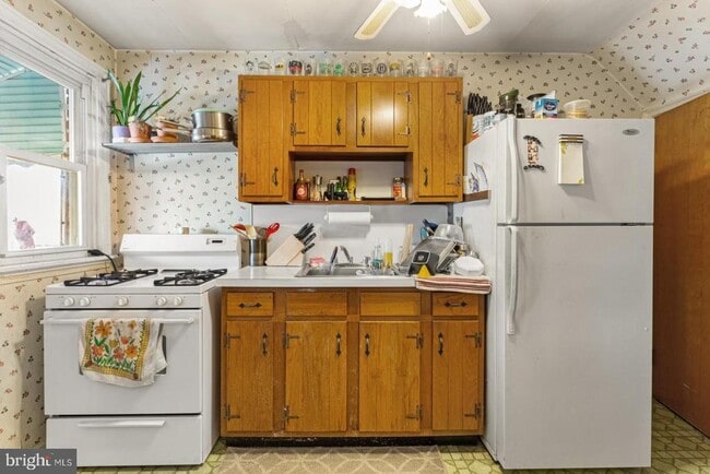 Photo - 3048 Miller St