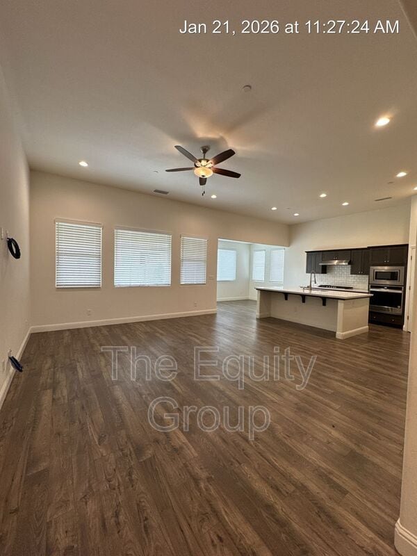 Photo - 1829 W Prescott Ave