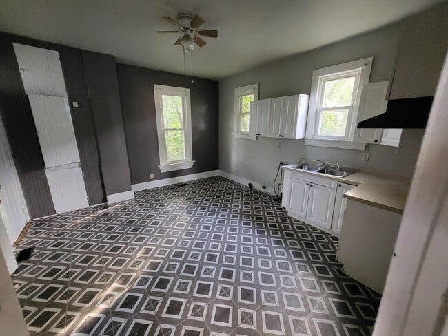 Photo - 2 Bed/1 Bath