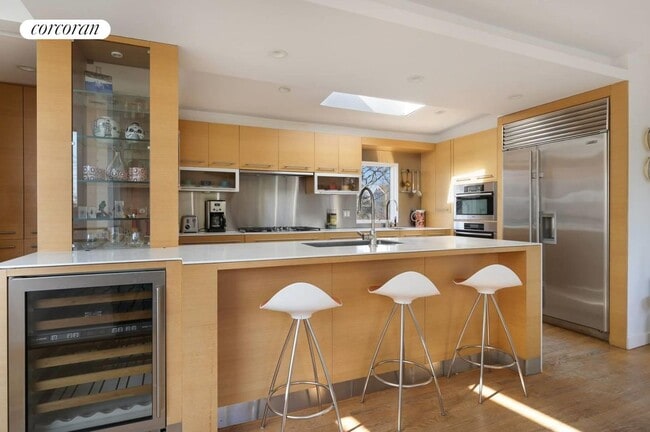 Photo - 25 Rehan Ave