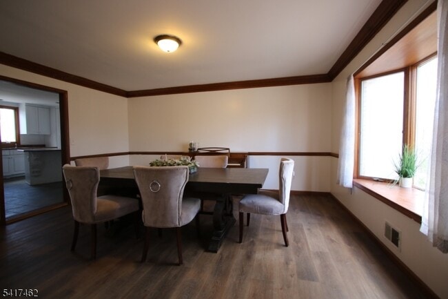 Photo - 306 Pleasant Valley Rd