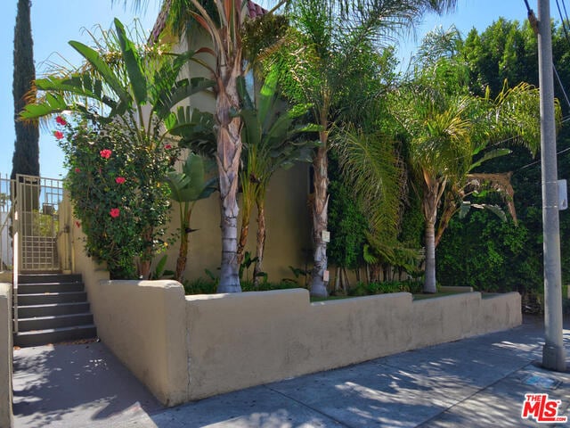 Photo - 1540 N Fuller Ave Unidad 4