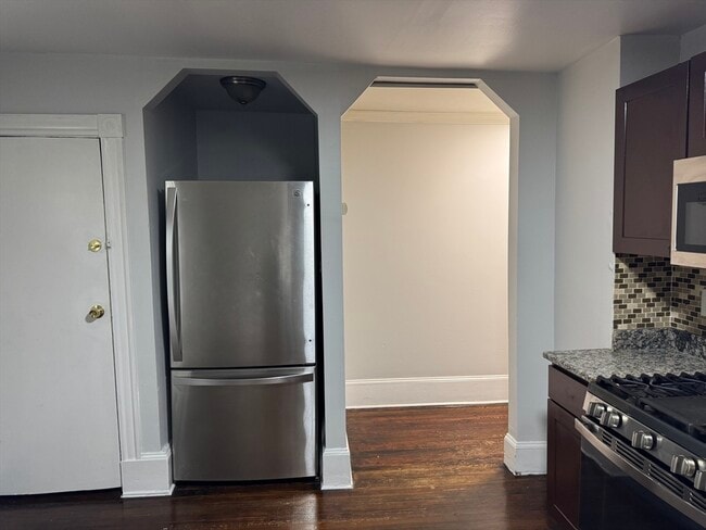Photo - 89 Waldeck St Unit 3