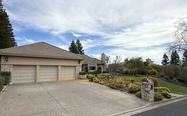 Photo - Beautiful custom one story estate located on one of the most desirable streets in Blackhawk Count...