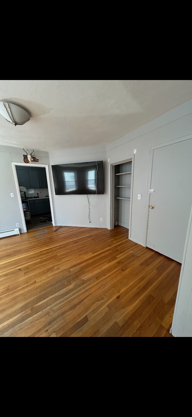 Photo - 15 Bayswater St