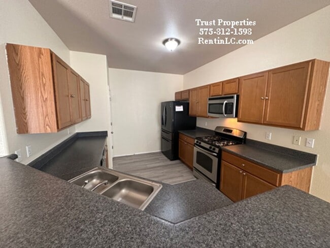 Photo - 4/2 Single Family Home close to WSMR / NASA
