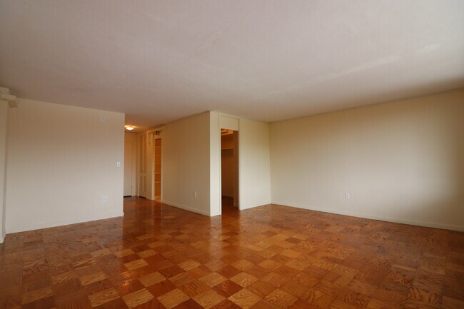 Photo - 101 Monmouth St Unit 406