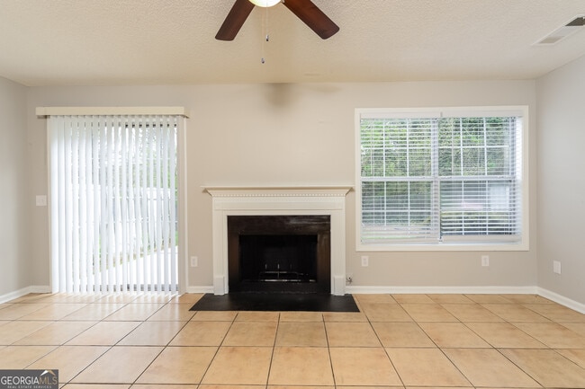 Photo - 3667 Sapphire Ct