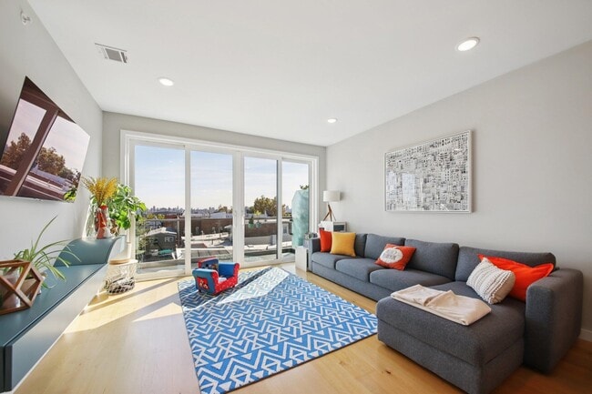 Photo - 306 New York Ave Unidad 401