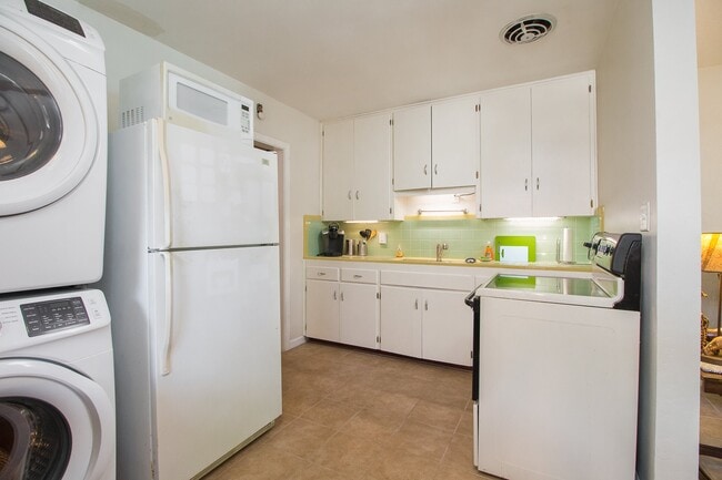 Photo - 111 NW 21st St Unit 111