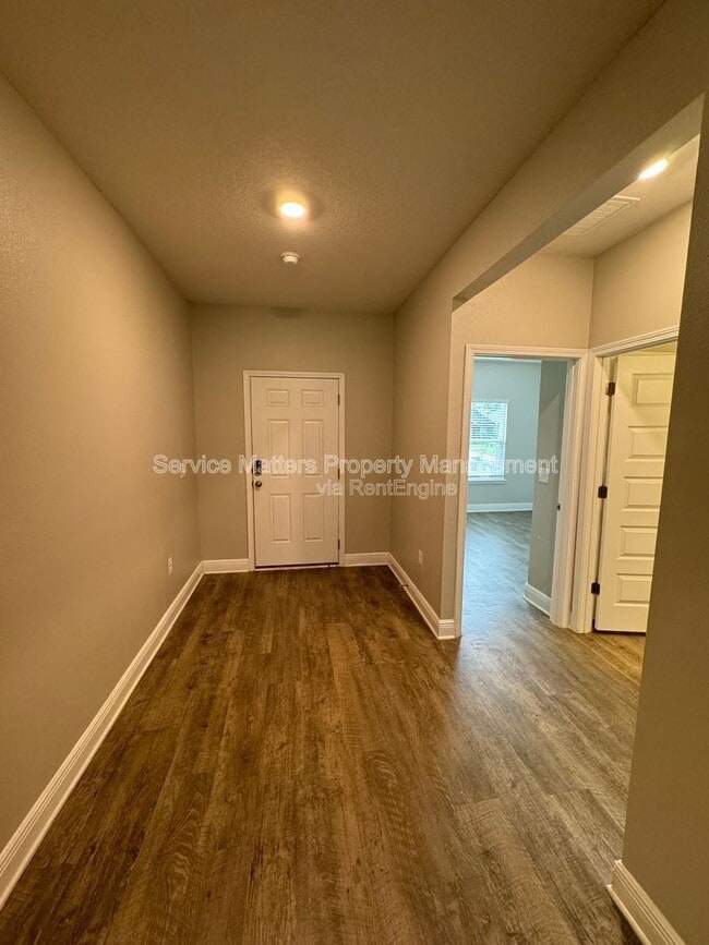 Photo - 7982 Silver Maple Dr