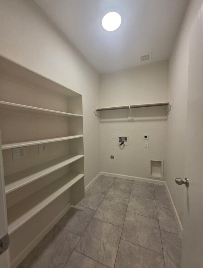 Photo - 1822 Emerson Ridge Dr