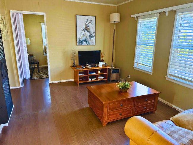 Photo - 6529 Washington Ave