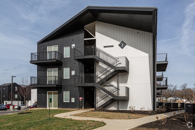 Photo - Muse Bowling Green