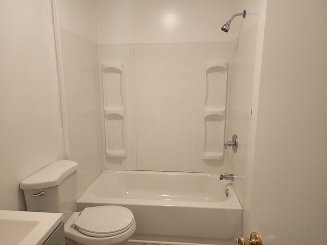 Photo - 2bd 1 bth williamsburg Unit 206 A