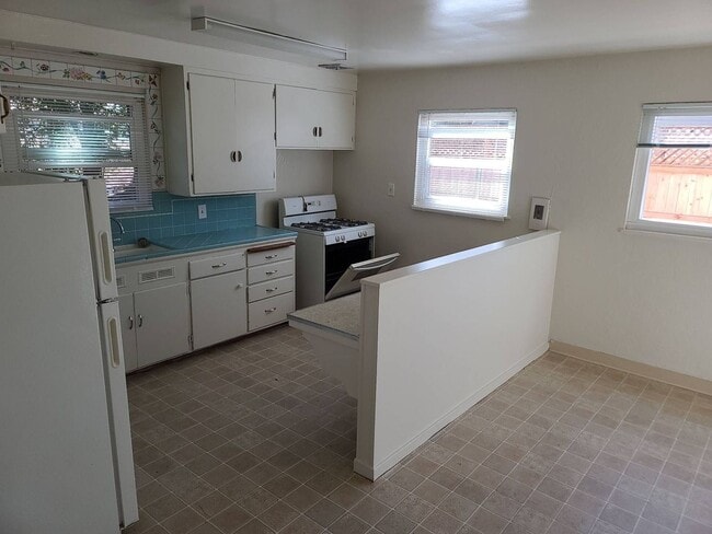 Photo - 1126 Sheridan Ave