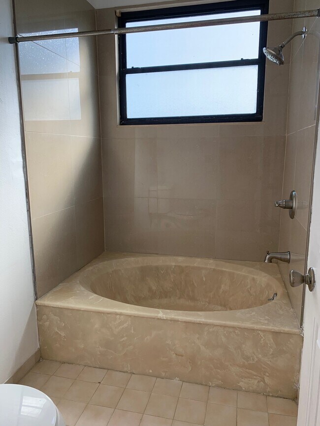 300 New Waterford Pl Condo Unit 106 300 New Waterford Condo for Rent