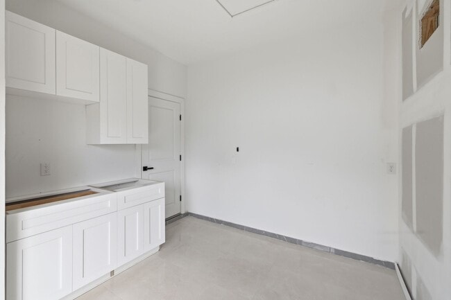 Photo - Newer 3/2 home all tile