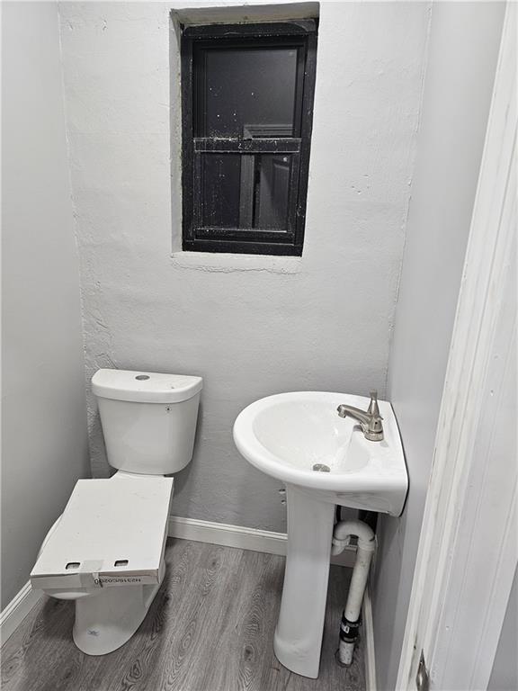 Photo - 602 Warwick Ave