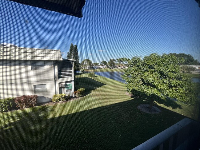 Photo - 88 Monaco Ct