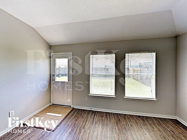 Photo - 18907 Bressingham Dr