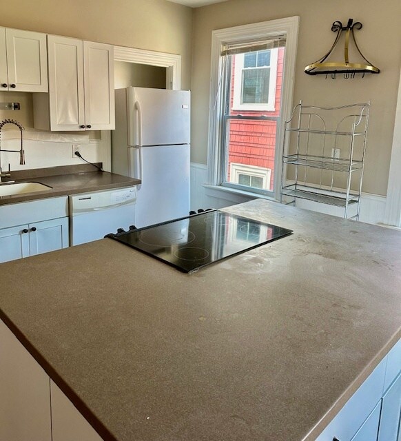 222 Howell St Apartments Unit Second Floor Providence, RI