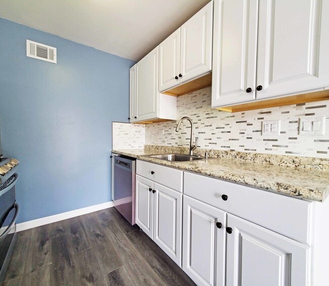 Photo - 1223 Quincy Ct Unidad 1223