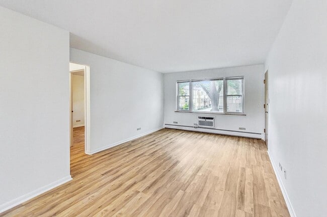 Photo - 1539 Park Ave