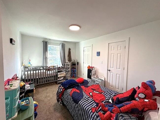 Photo - 2944 E Madison St