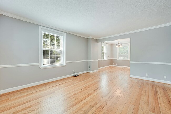 Photo - 3096 S Woodrow St