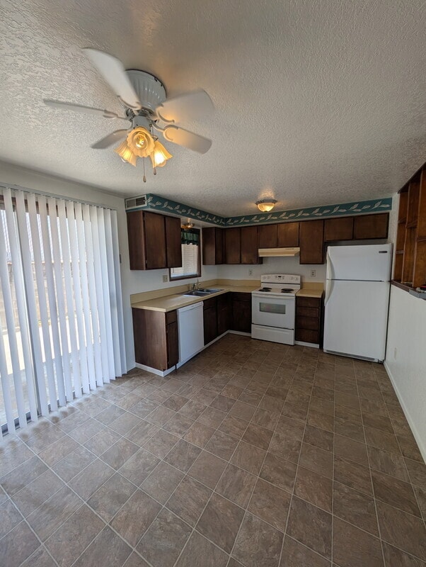 Photo - 2953 W Lorraine Ave