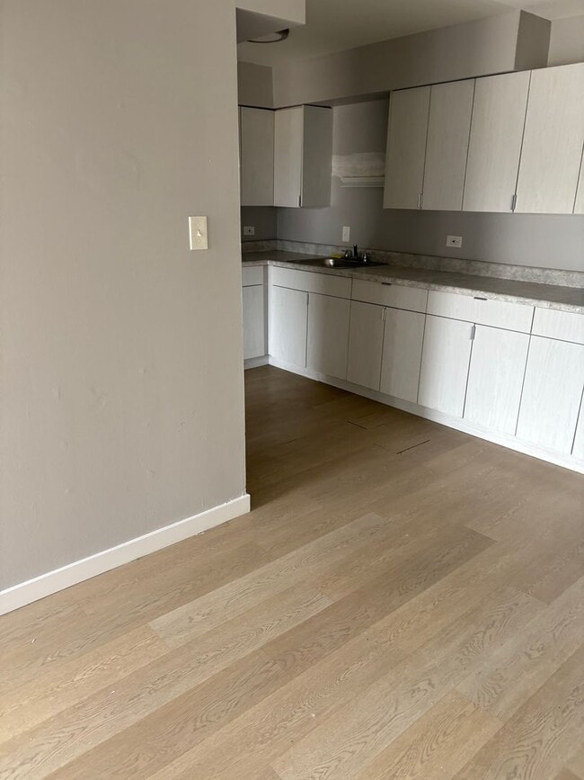 Photo - Updated 2 Bedroom | Private Balcony | On-Site Laundry Unit Building 1-3C