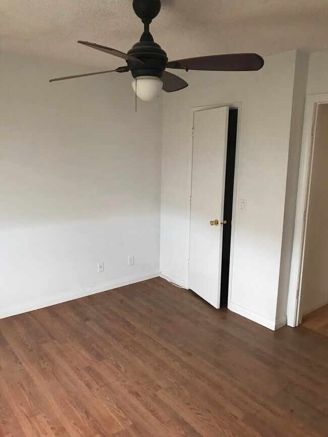 Photo - 3 BEDROOM APPLE VALLEY HOME