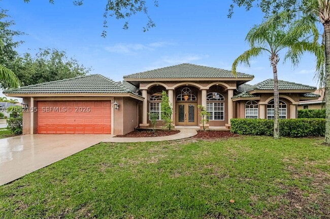 Building Photo - 101 Jacaranda Ct