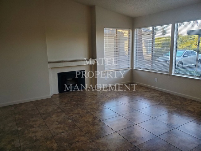 Photo - FLO1313 Unit 155